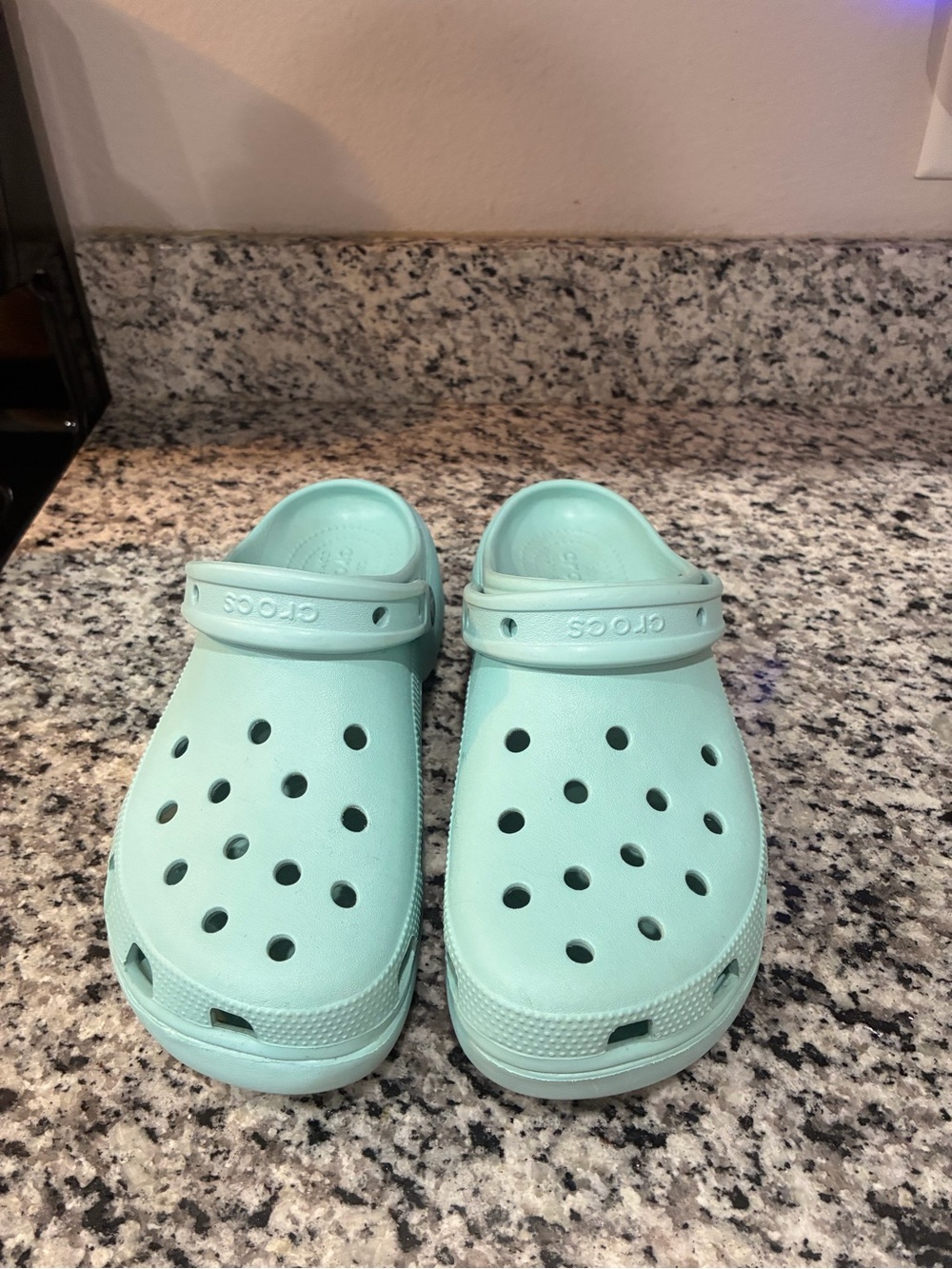 CROCS Classic Clog in Light Teal